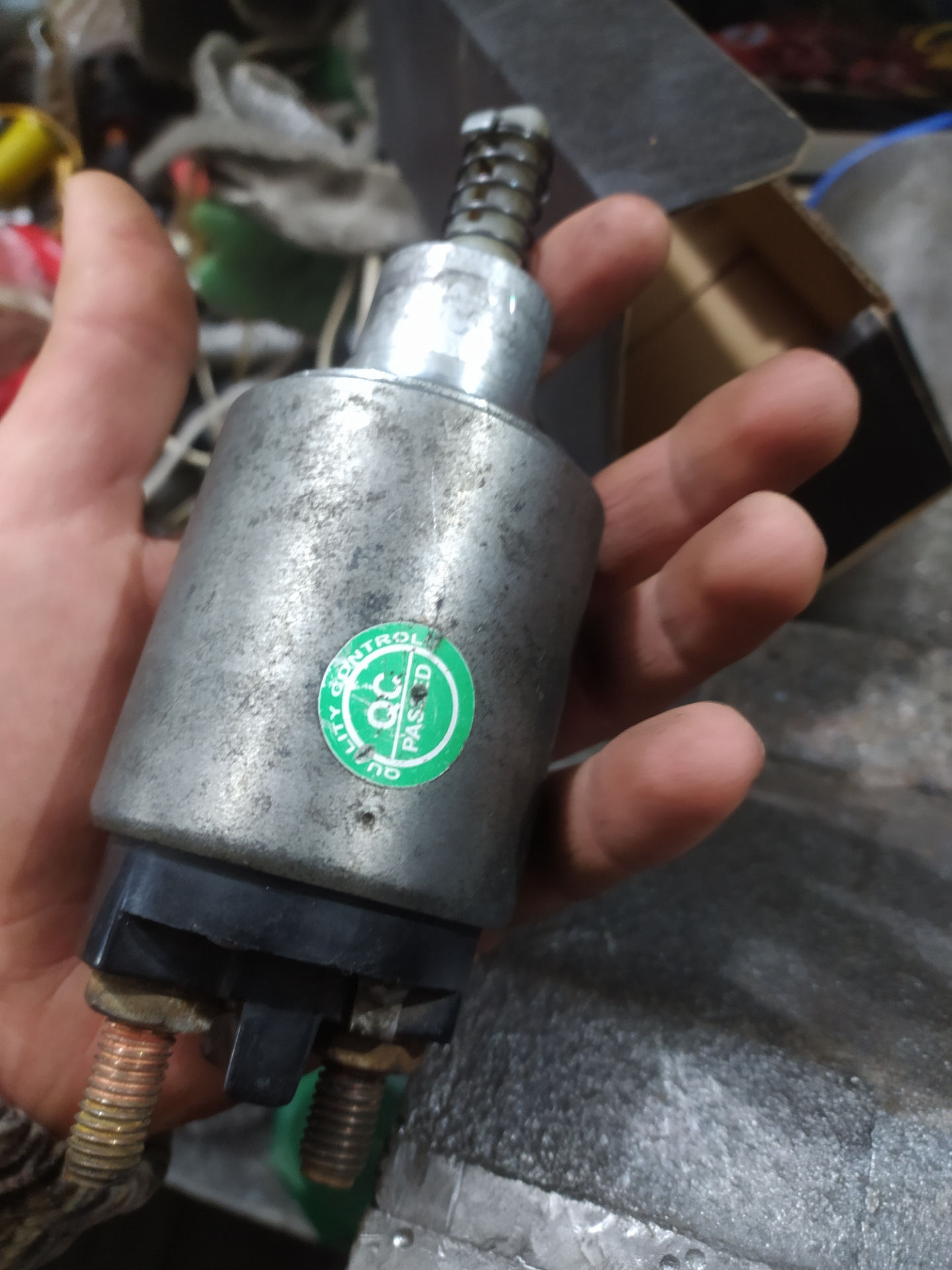 Замена втягивающего реле на стартере Bosch — Ford Transit (5G), 2,5 л ...