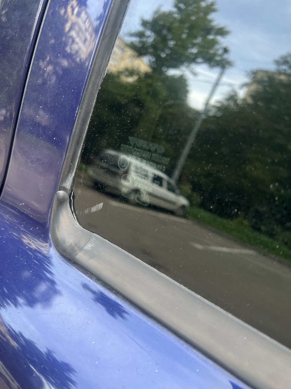 Двойные противоударные стекла «Triplex» — Volvo S60 R, 2,5 л, 2004 года ...