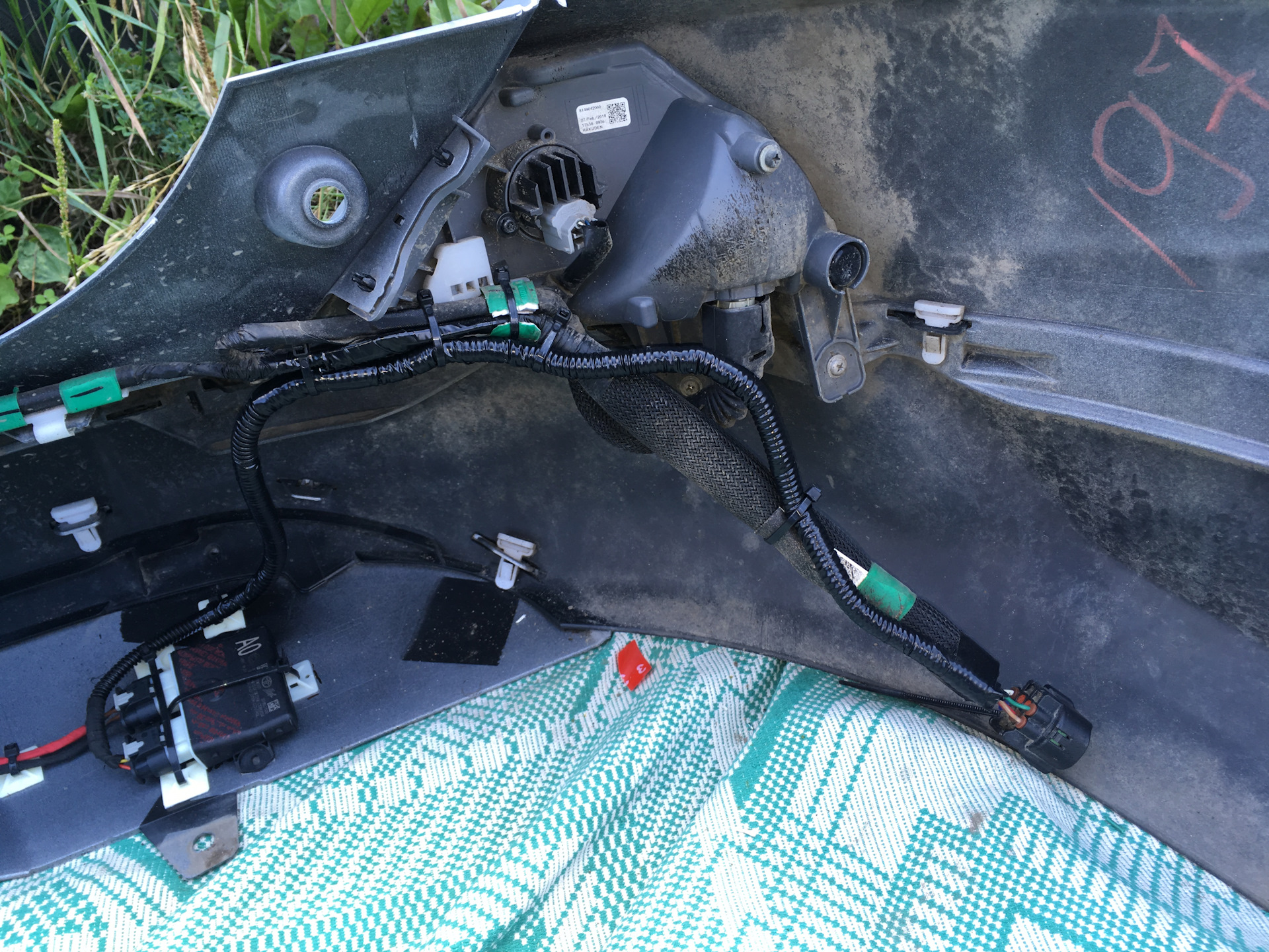 рав 4 открывание багажника. тойота рав 4 с багажником универсал. датчик открывания двери багажника с ноги бмв х5. престиж safety rav4 активная безопасность.