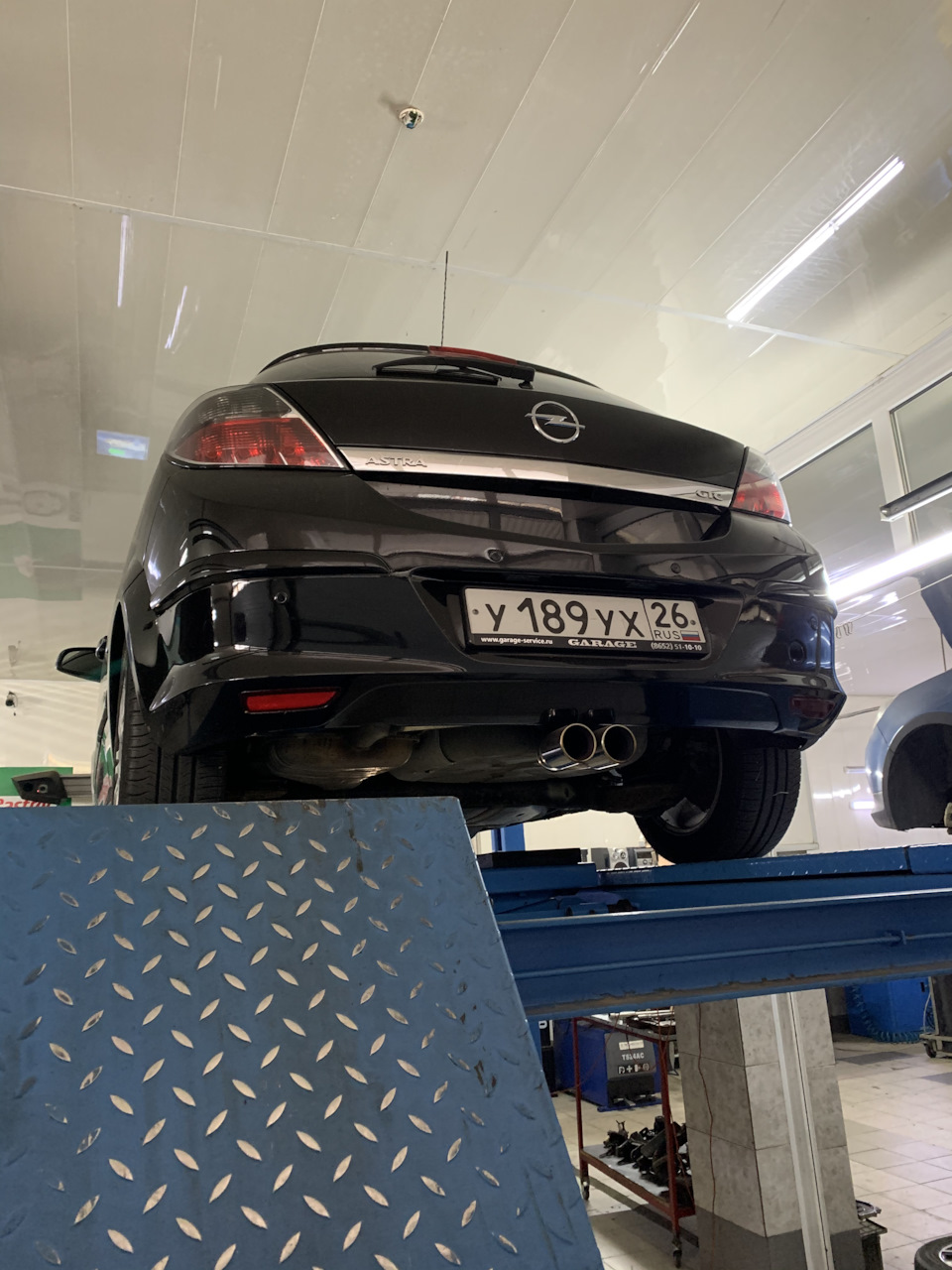 Фото в бортжурнале Opel Astra H GTC