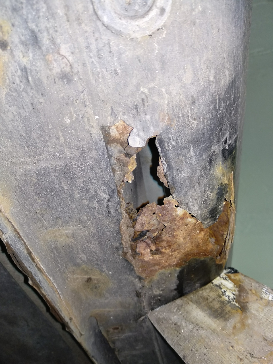 Регулировка люка — Nissan Maxima QX (A33), 2 л, 2004 года | своими ...