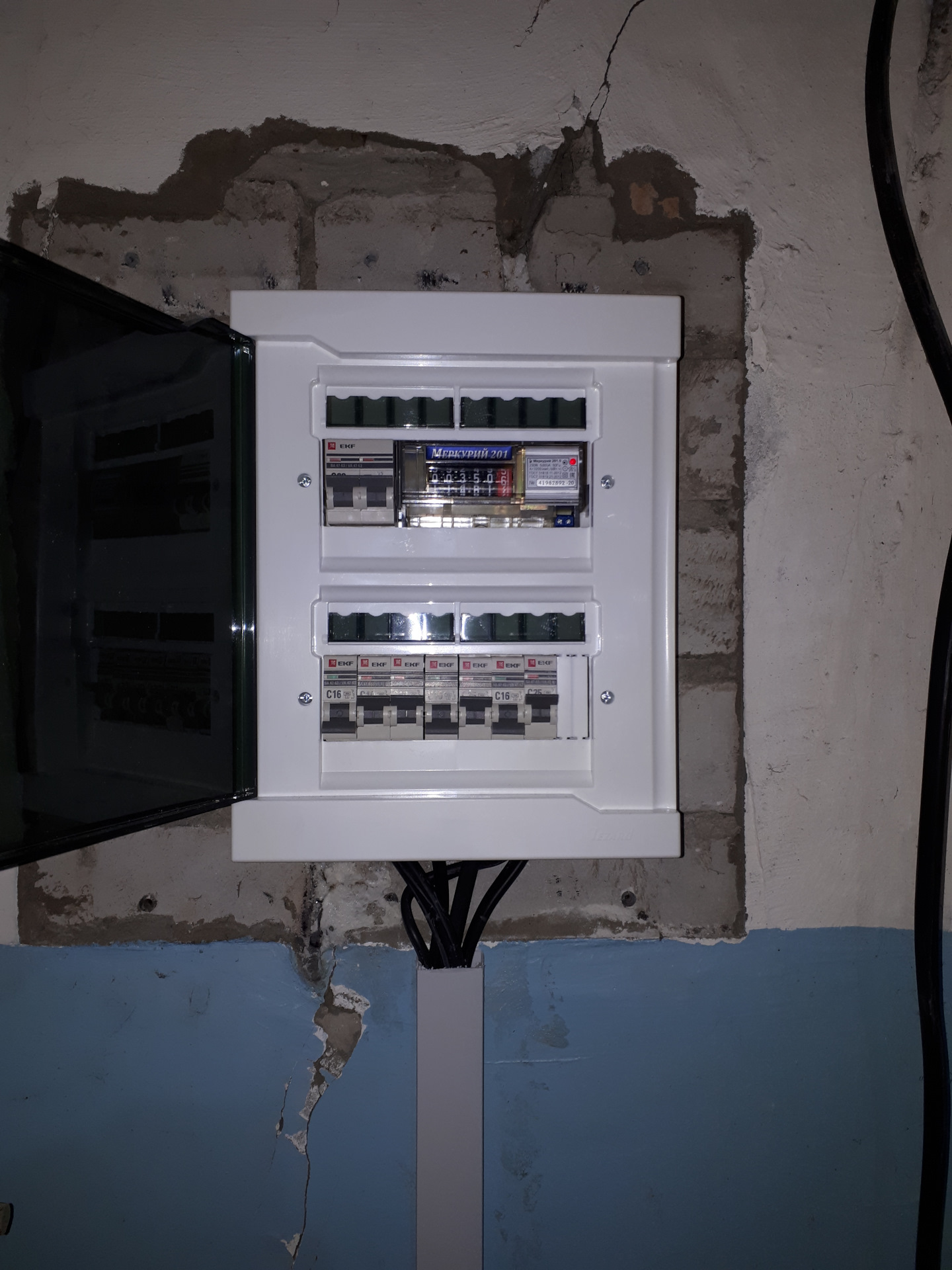 Замена электрощита в гараже. — Lada Приора универсал, 1,6 л, 2012 года ...