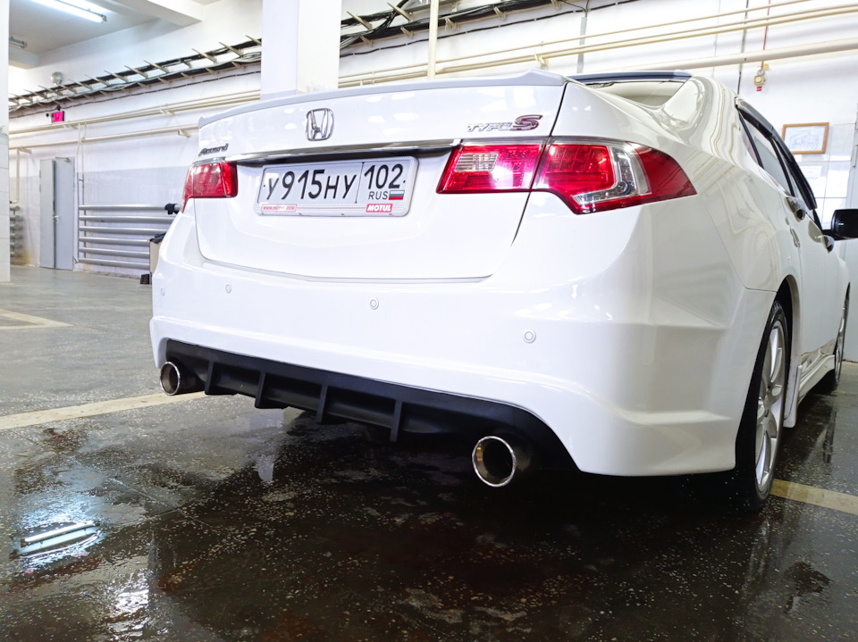 4. — Honda Accord (8G)