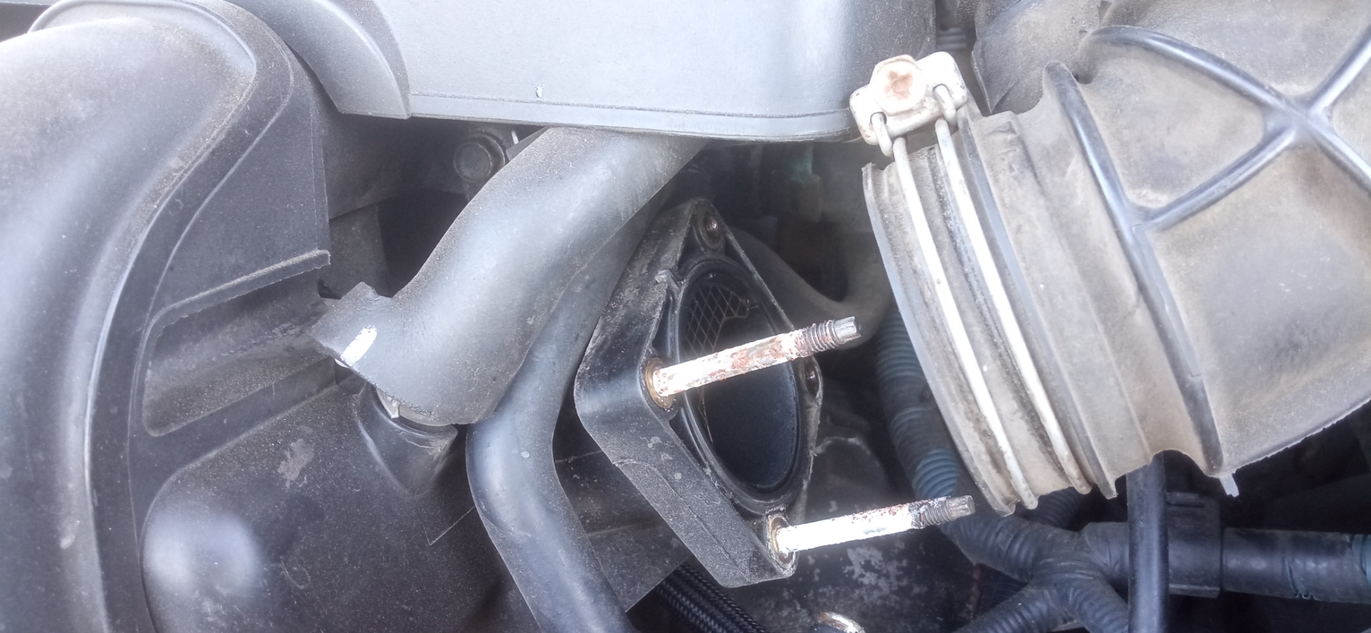 Чистка электронной дроссельной заслонки — Pontiac Vibe (1G), 1,8 л ...