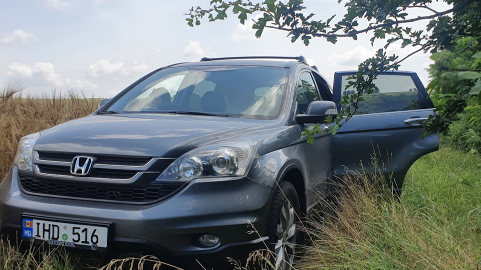 Кондей — Honda CR-V (RE), 2 л, 2011 года | наблюдение | DRIVE2