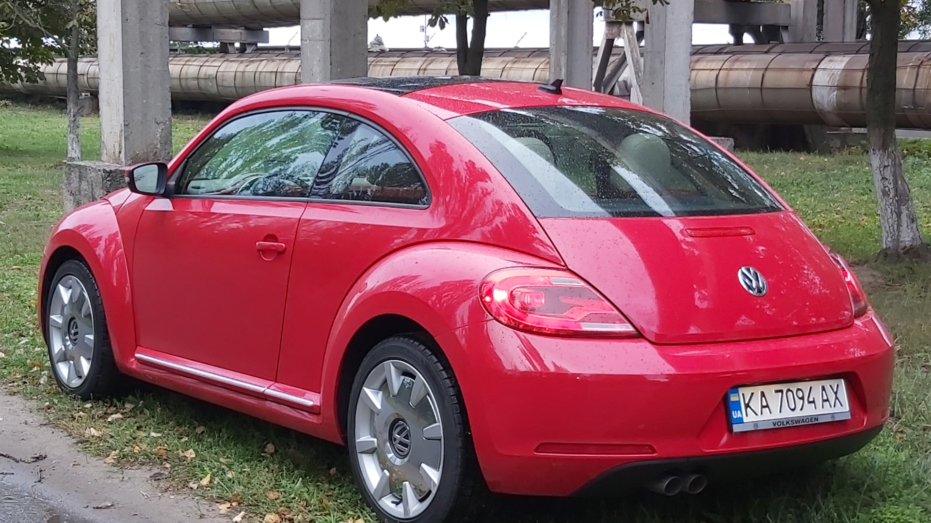 Volkswagen Beetle розовая 78000