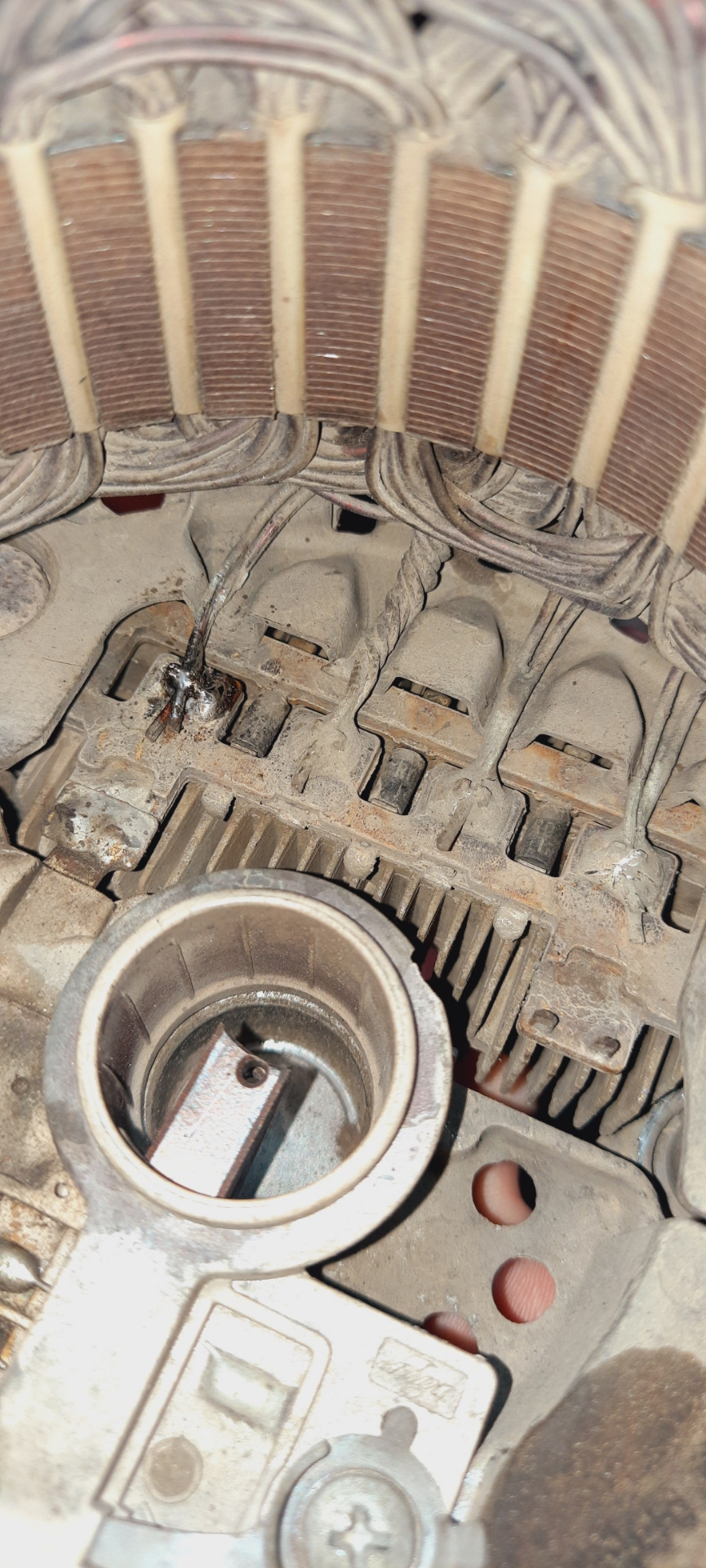 Ремонь генератора Ховер н3 — Great Wall Hover, 2 л, 2011 года | поломка ...