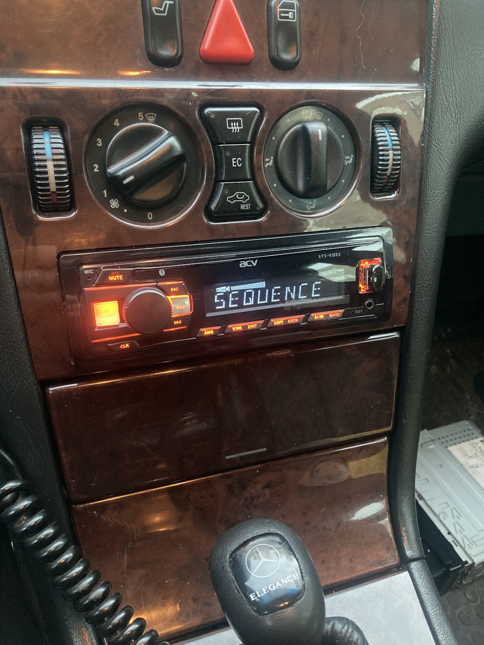 Магнитола — Mercedes-Benz E-class (W210), 2 л, 1997 года | автозвук ...