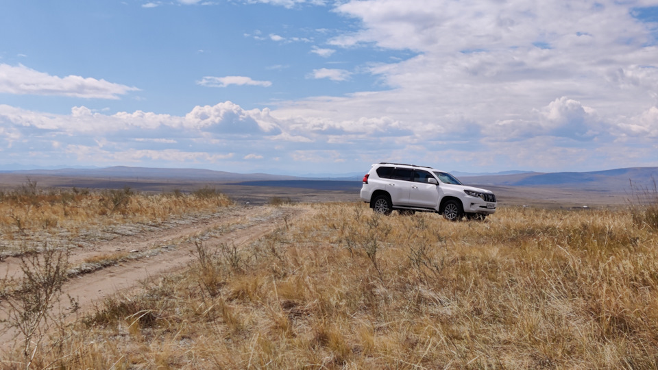 Toyota Land Cruiser Prado Doomsday Machine
