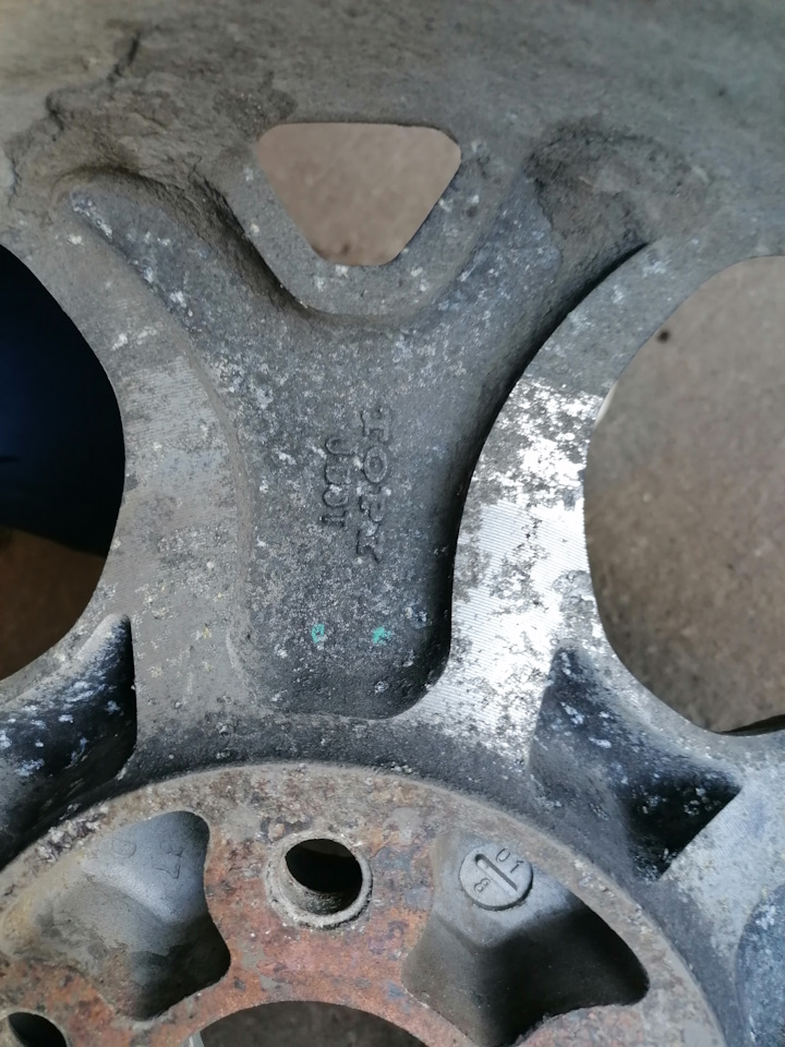 Литые диски HONDA 6,5Jx17 ET45 5x114,3 на Honda Accord (7G), Honda ...