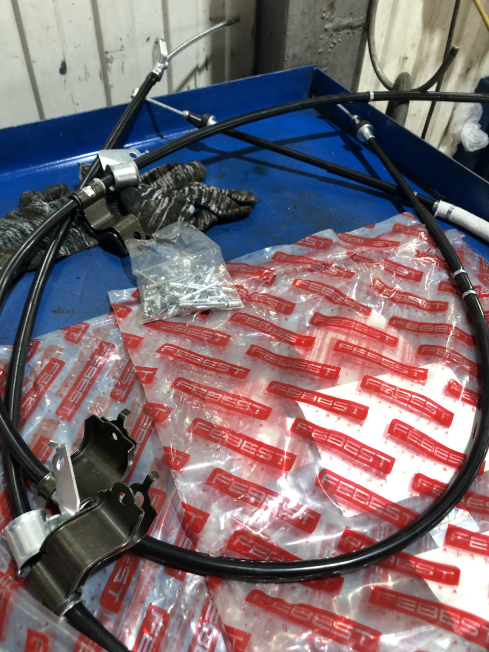 Замена тросиков ручника на Prado — Toyota Land Cruiser Prado 150-series ...