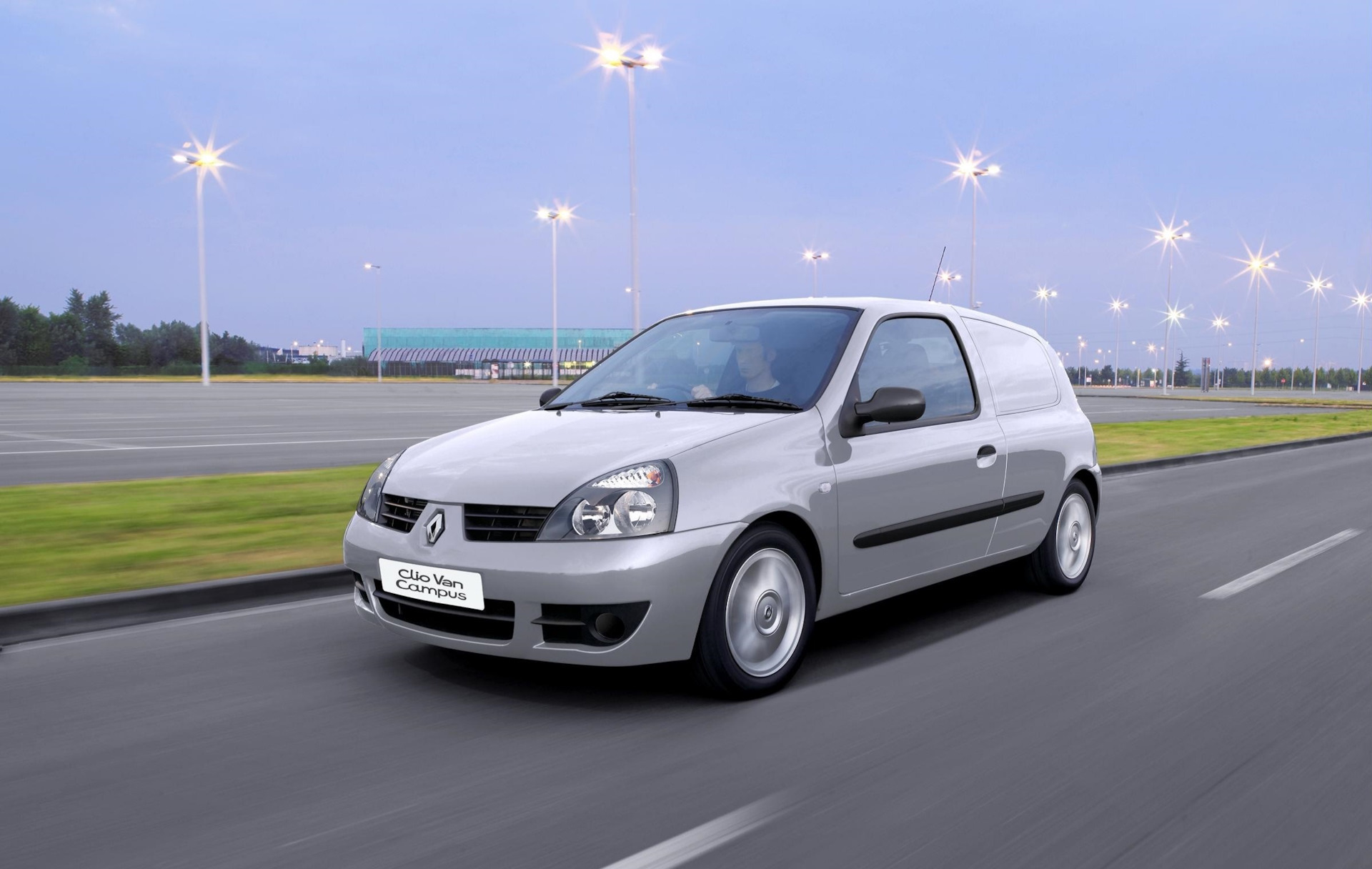 Renault sr. Renault Clio van. Рено Европа 1.9. Clio III фургон. Рено Клио 3 фургон.