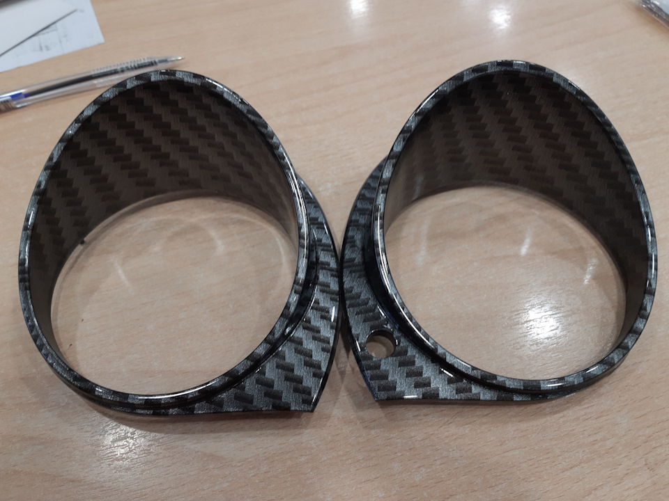 Кольца комбинации приборов в "карбон" — Lada Гранта Лифтбек (1G), 1,6 л ...