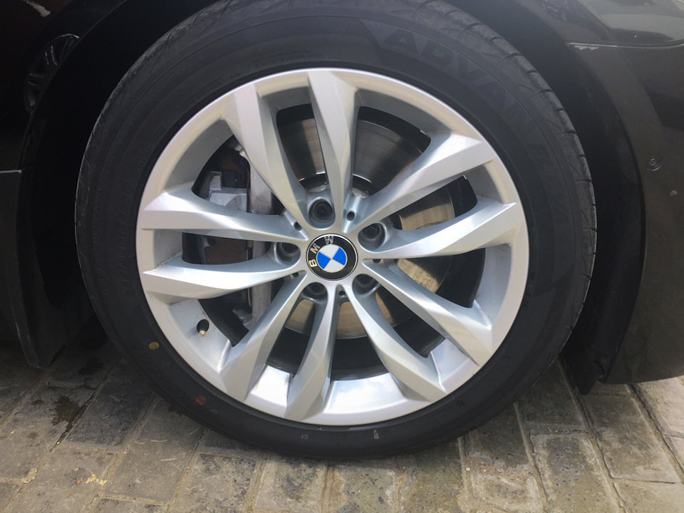 Komplektaciya I Doosnashenie Bmw 5 Series Touring 2 0 L 2013 Goda Na Drive2