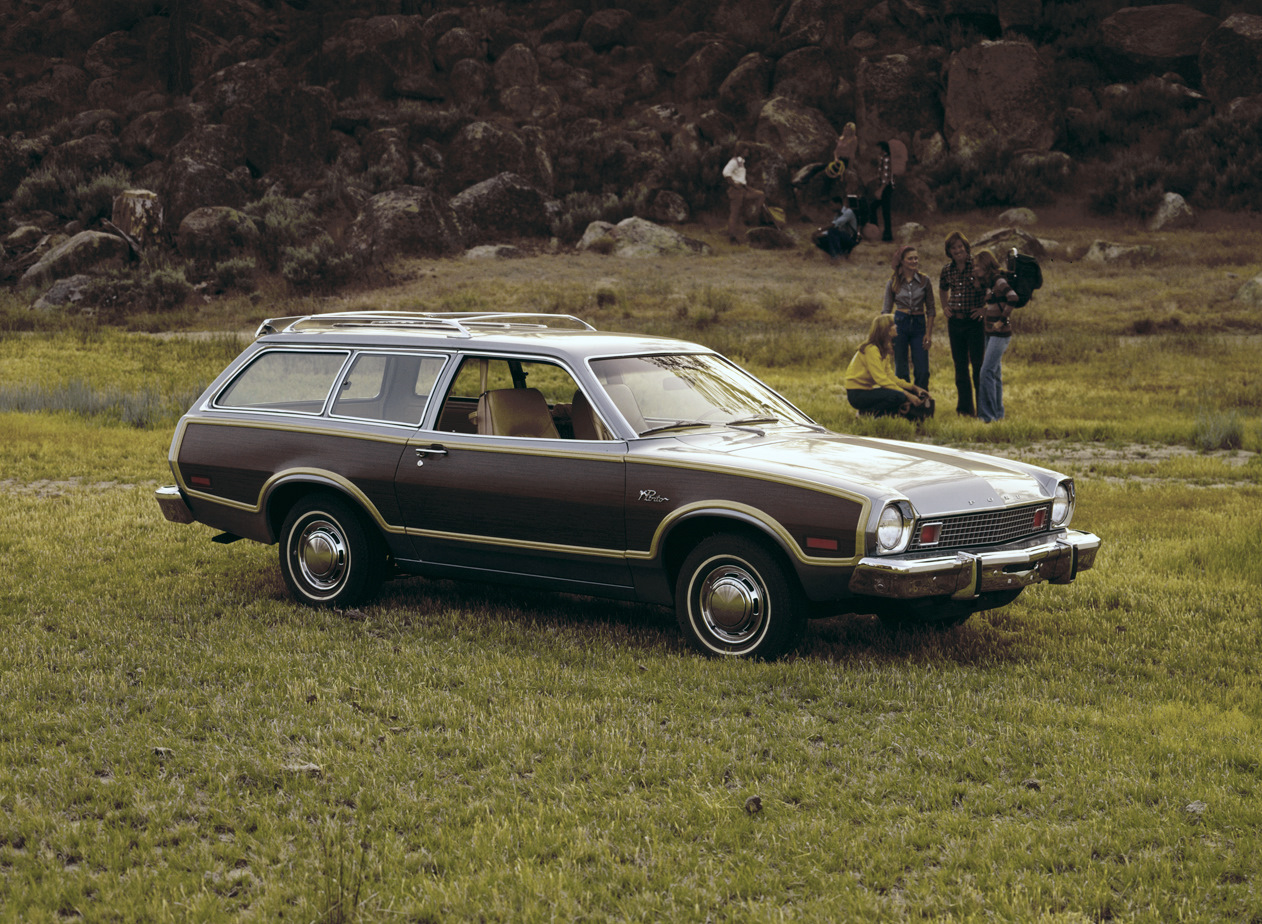 Squire. Форд Пинто универсал. Форд 1973 универсал. Ford Pinto Wagon. Форд универсал 1970.