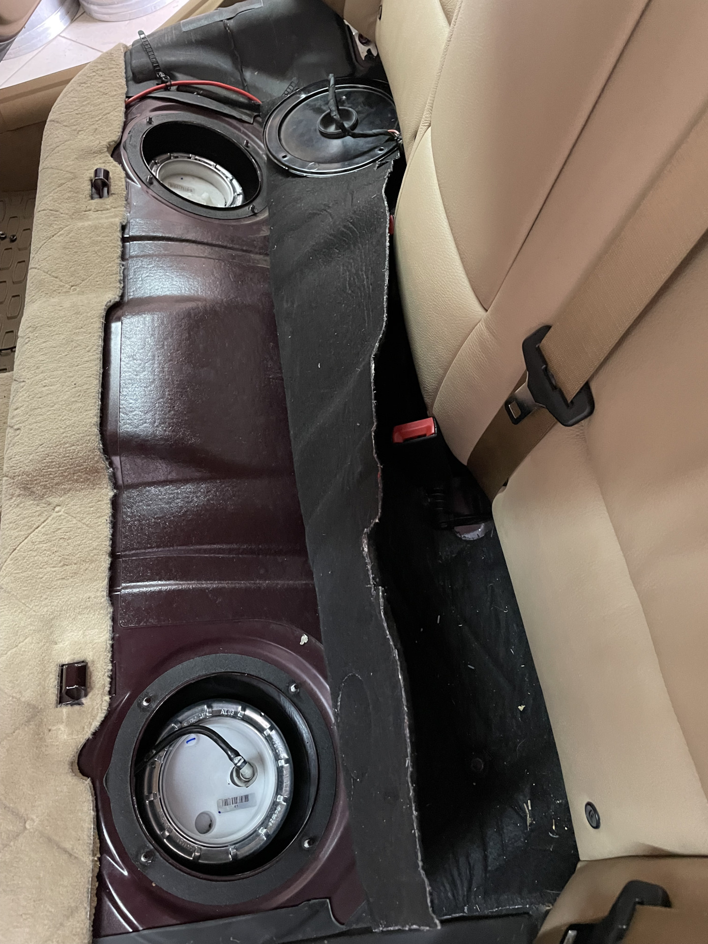Бензонасос и его подробности е60 n52 — BMW 5 series (E60), 2,5 л, 2008 ...