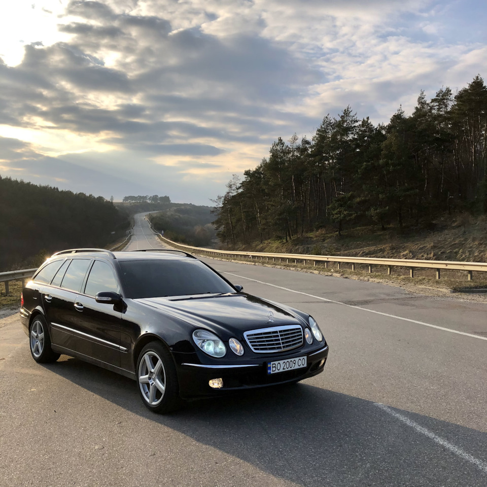 Тонирован по кругу 😎 — Mercedes-Benz E-class Estate (S211), 2,7 л, 2004  года | тюнинг | DRIVE2