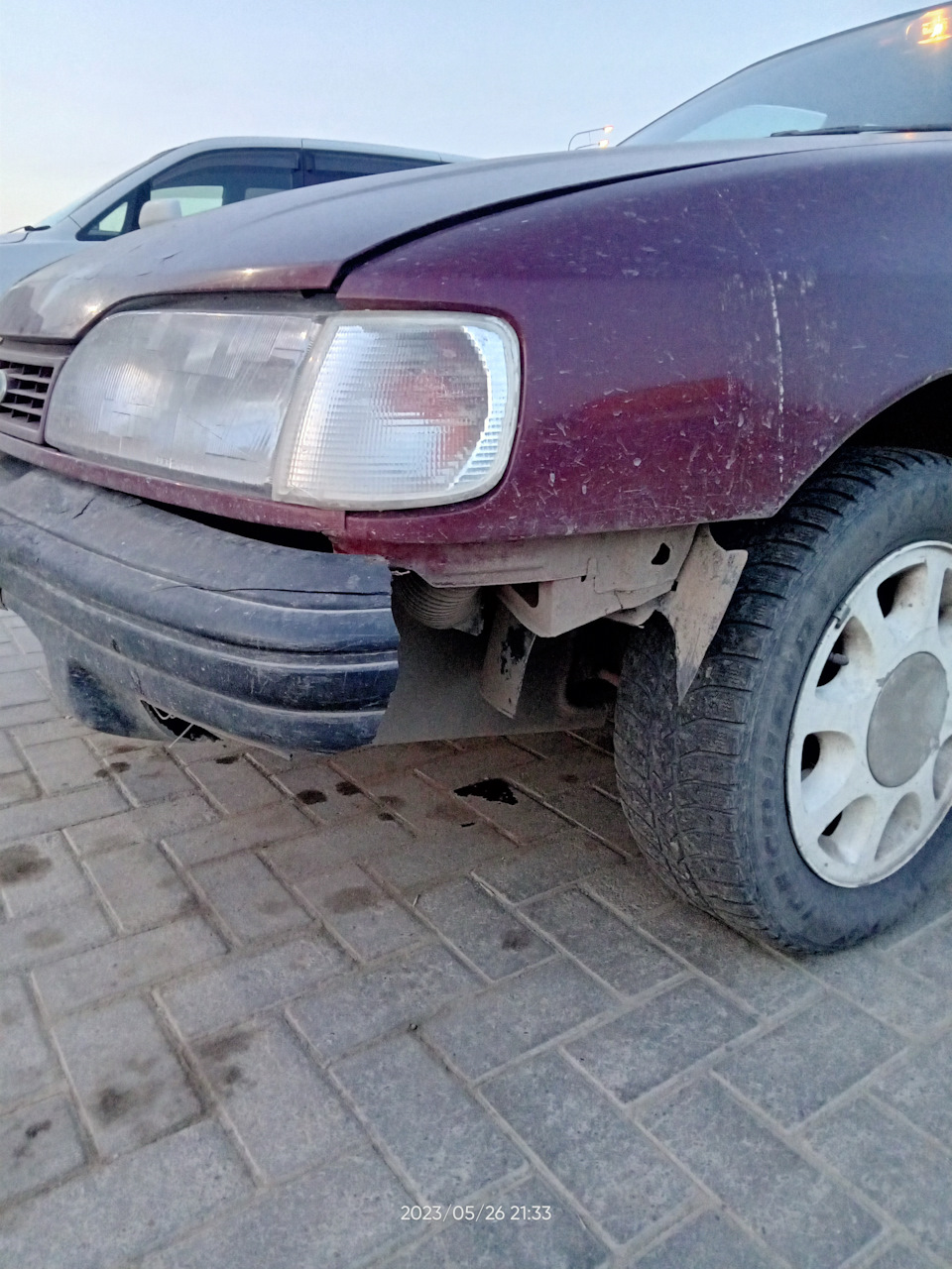 Минус два во внешнем виде. — Ford Sierra, 2 л, 1991 года | ДТП | DRIVE2