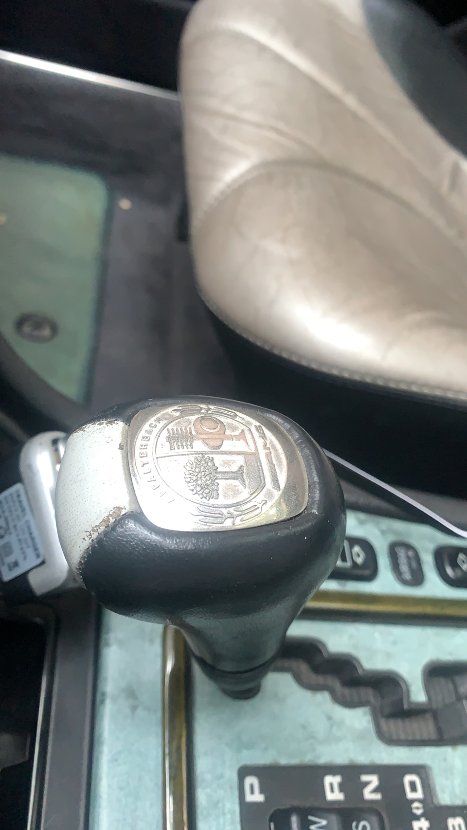 Шильдик амг — Mercedes-Benz E 55 AMG (W210), 5,5 л, 1998 года ...