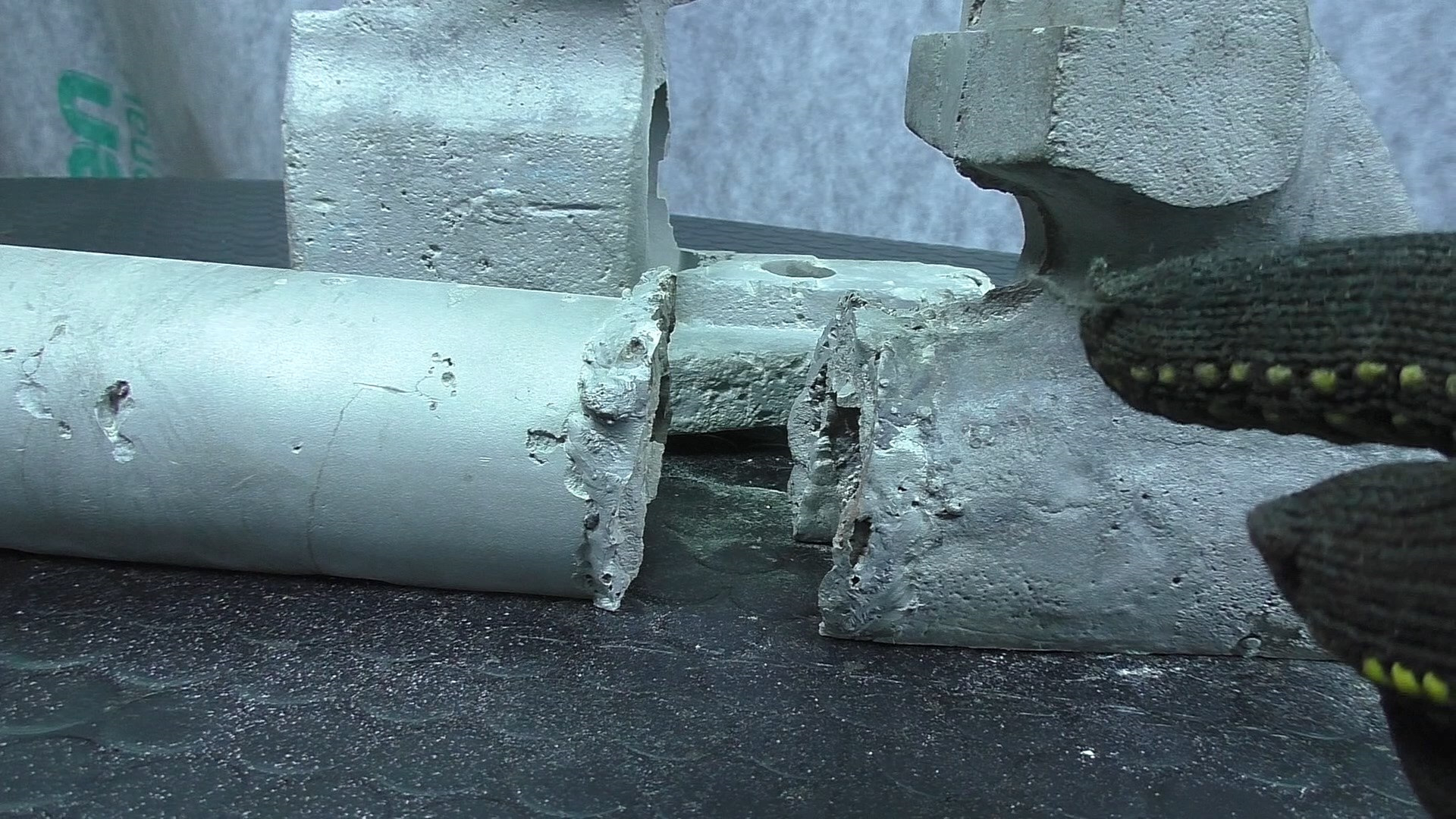 Как приварить сталь к чугуну электросваркой. Как приварить чугун к металлу. Можно приварить чугун к железу. Сварка чугуна электродом по нержавейке. Можно приварить чугун к железу.