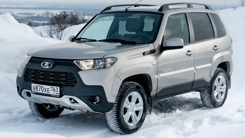 Lada Niva Travel