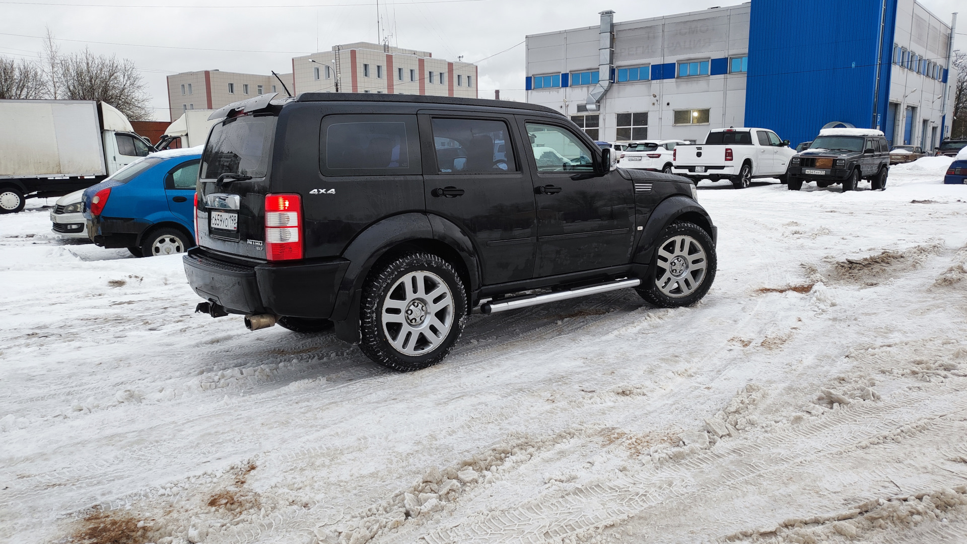 Dodge Nitro 2.8 дизельный 2008 | на DRIVE2