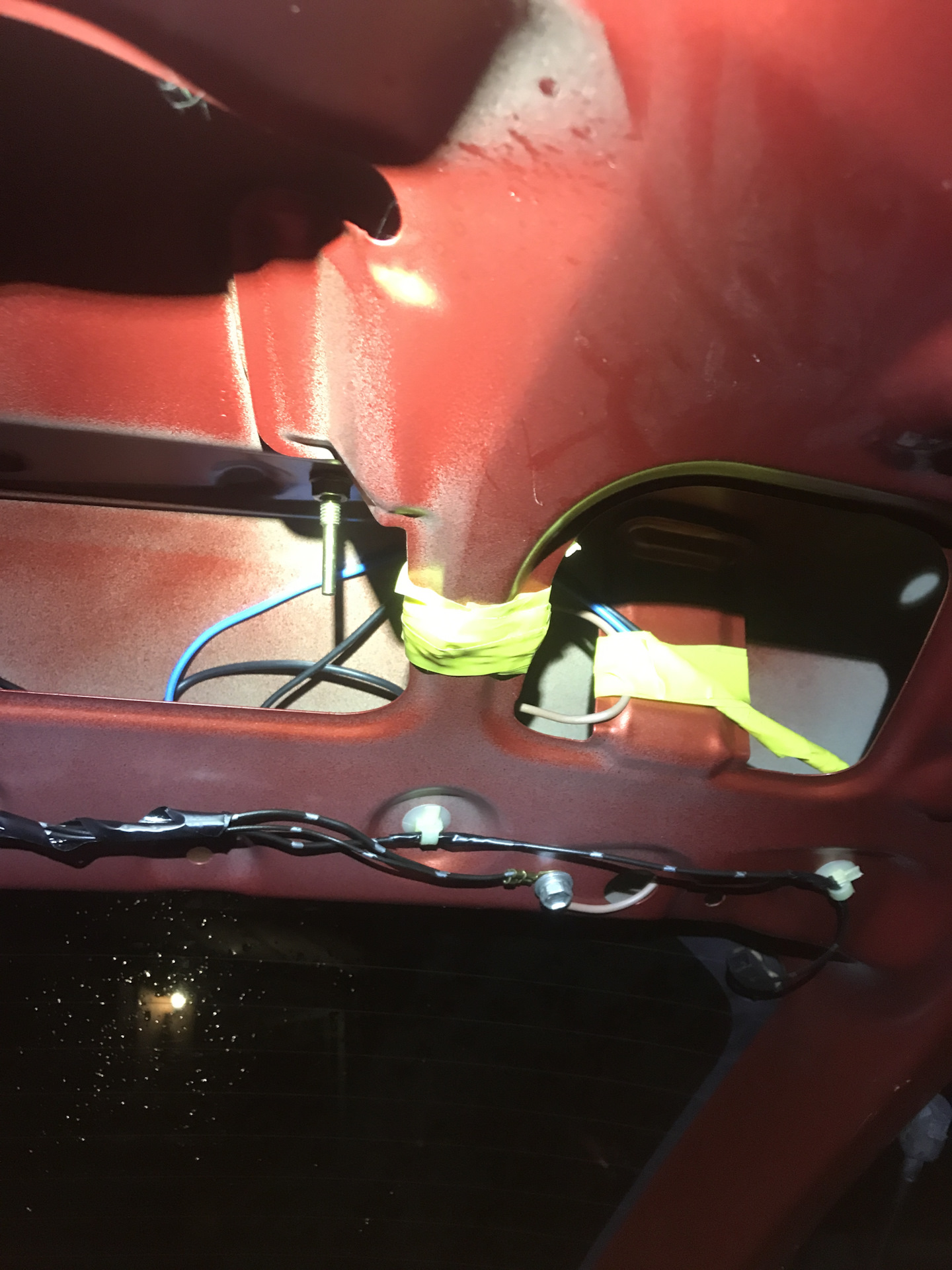 Камера заднего вида в ручку задней двери — Suzuki SX4 (1G), 1,6 л, 2008 ...