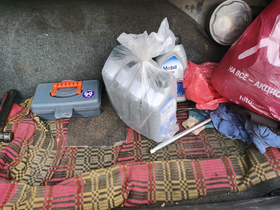 Частичная замена масла в акпп и замена тормозной жидкости. — Volvo S70 ...