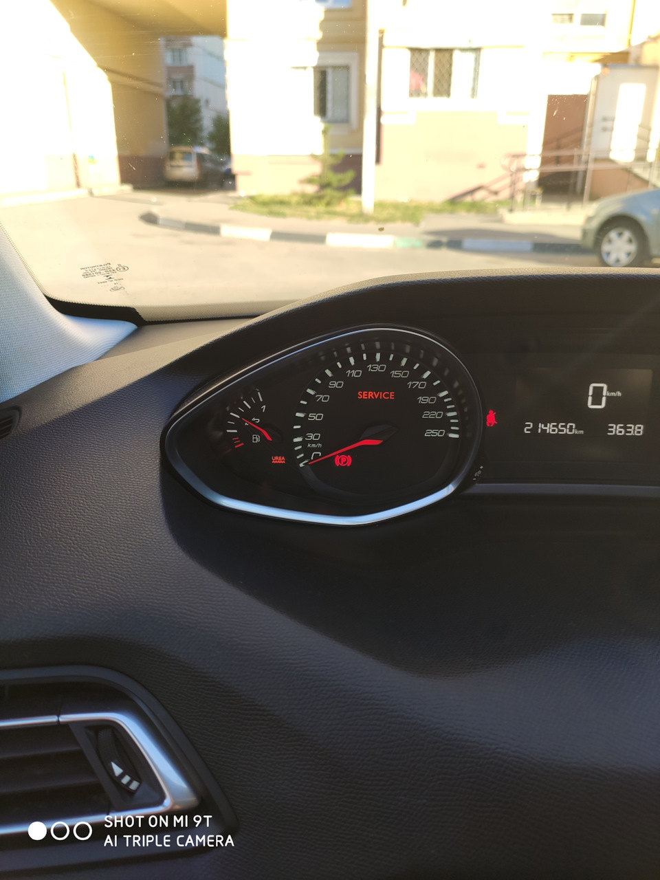Фото в бортжурнале Peugeot 308 SW (2G)