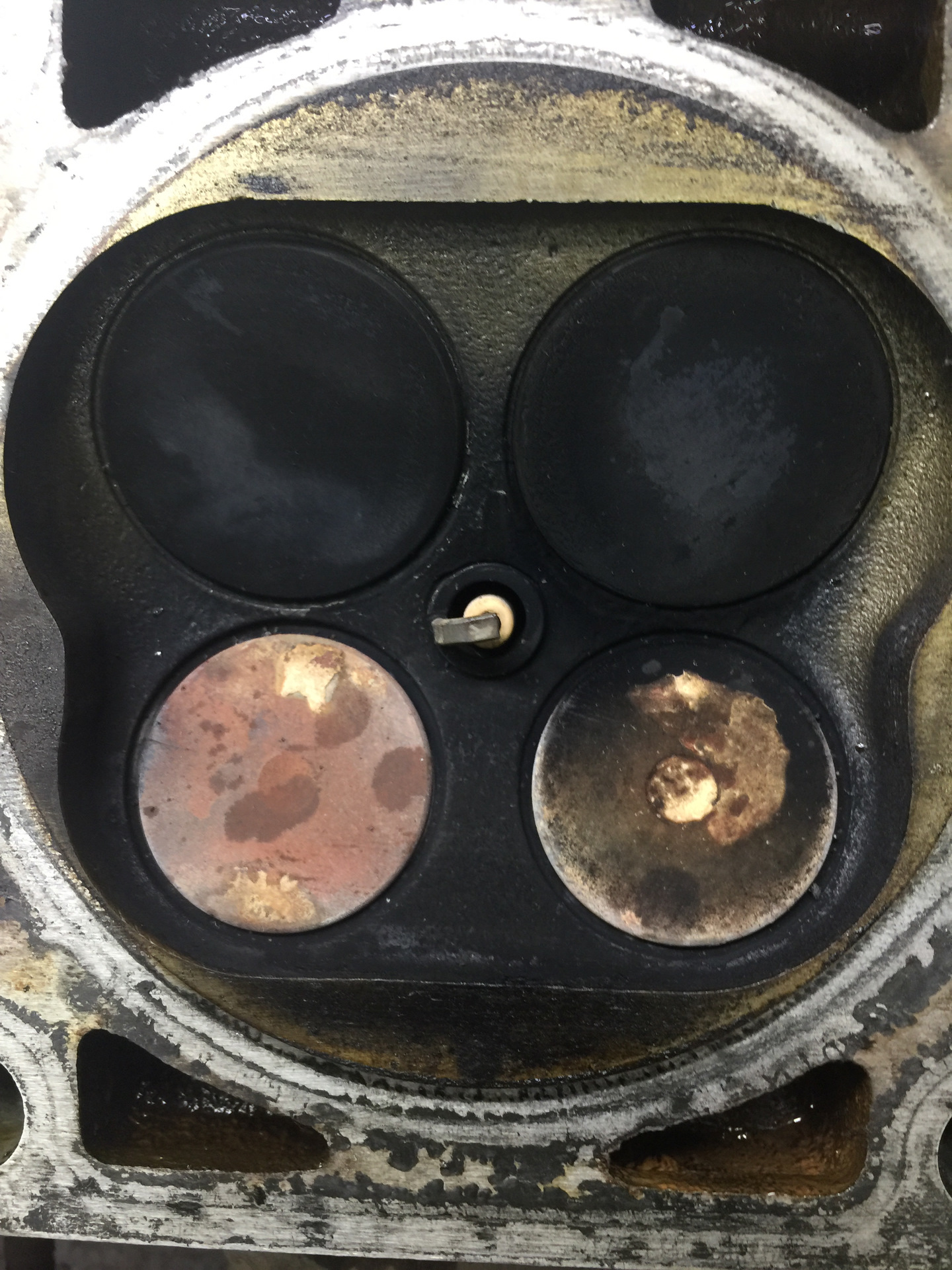 1 цилиндр ошибка. P0301 mitsubishi. p0301 bmw. p0301 сузуки. ошибка p0301 ауди а3.