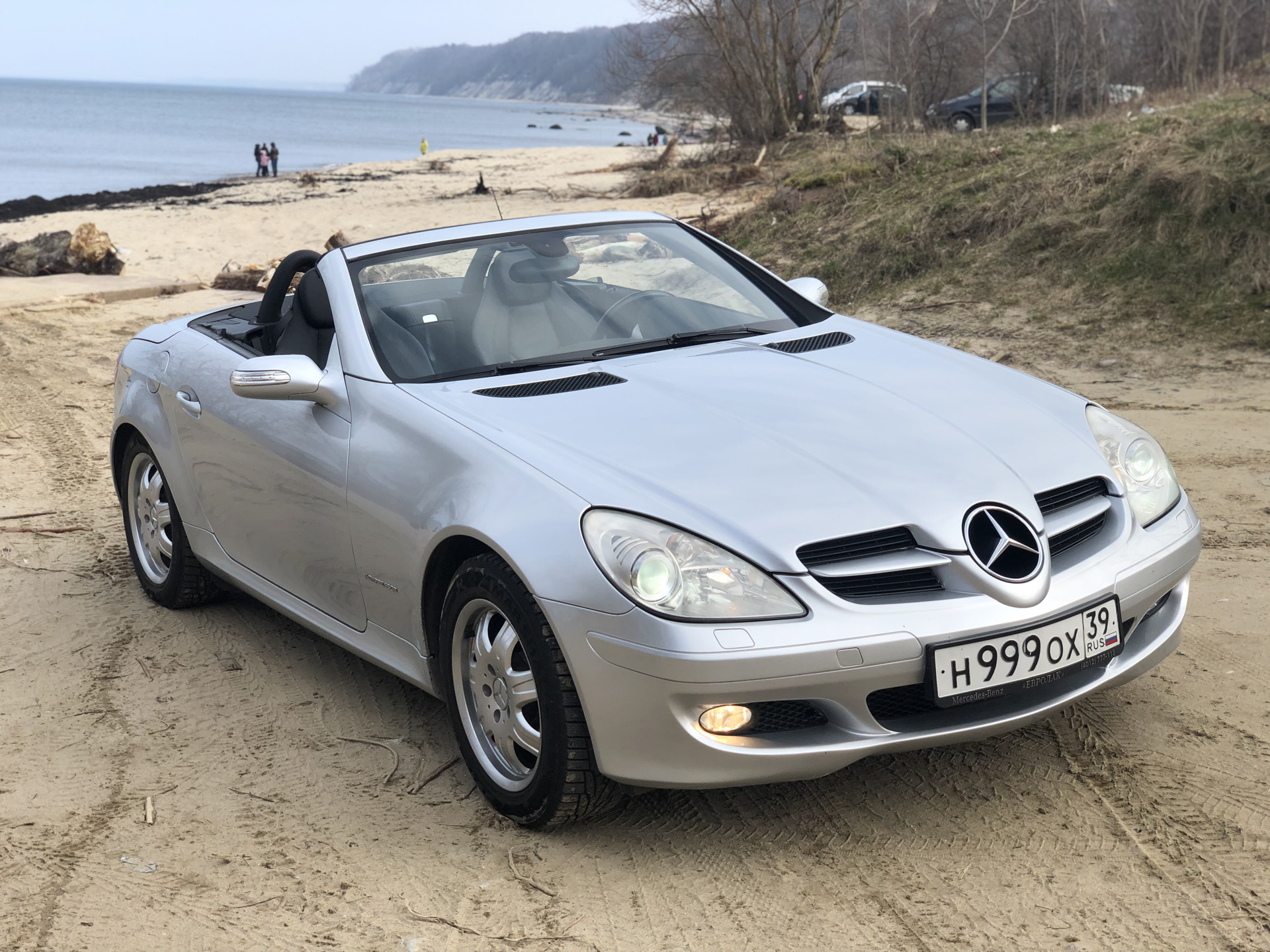 Мерседес слк. Мерседес SLK кабриолет. Мерседес SLK 2004 кабриолет. Мерседес СЛК 200 кабриолет. Mercedes Benz SLK 1990.