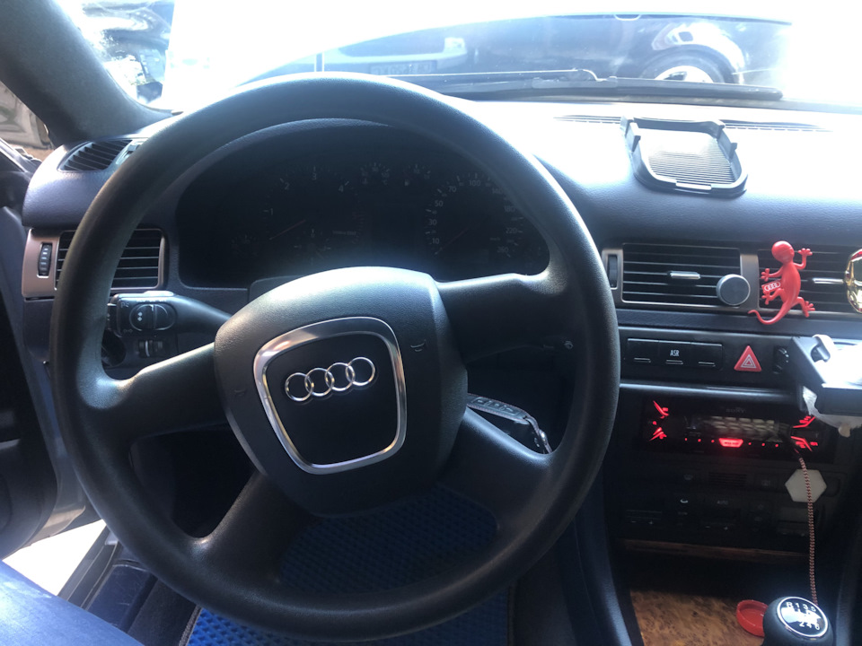 Руль от А6С6 в А5С5 — Audi A6 Avant (C5), 2,5 л, 2000 года | стайлинг ...