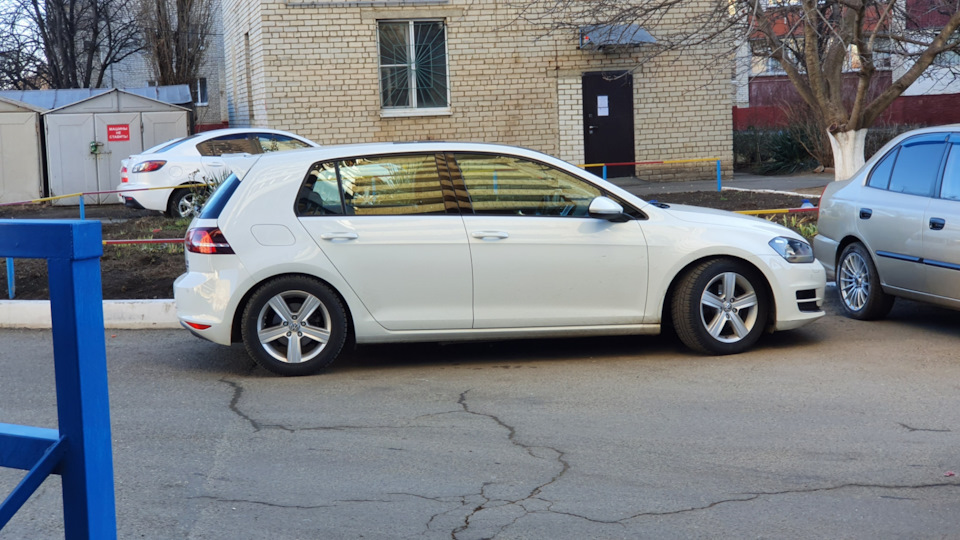 Выхлоп — Volkswagen Golf Mk7, 1,4 л, 2013 года | тюнинг | DRIVE2