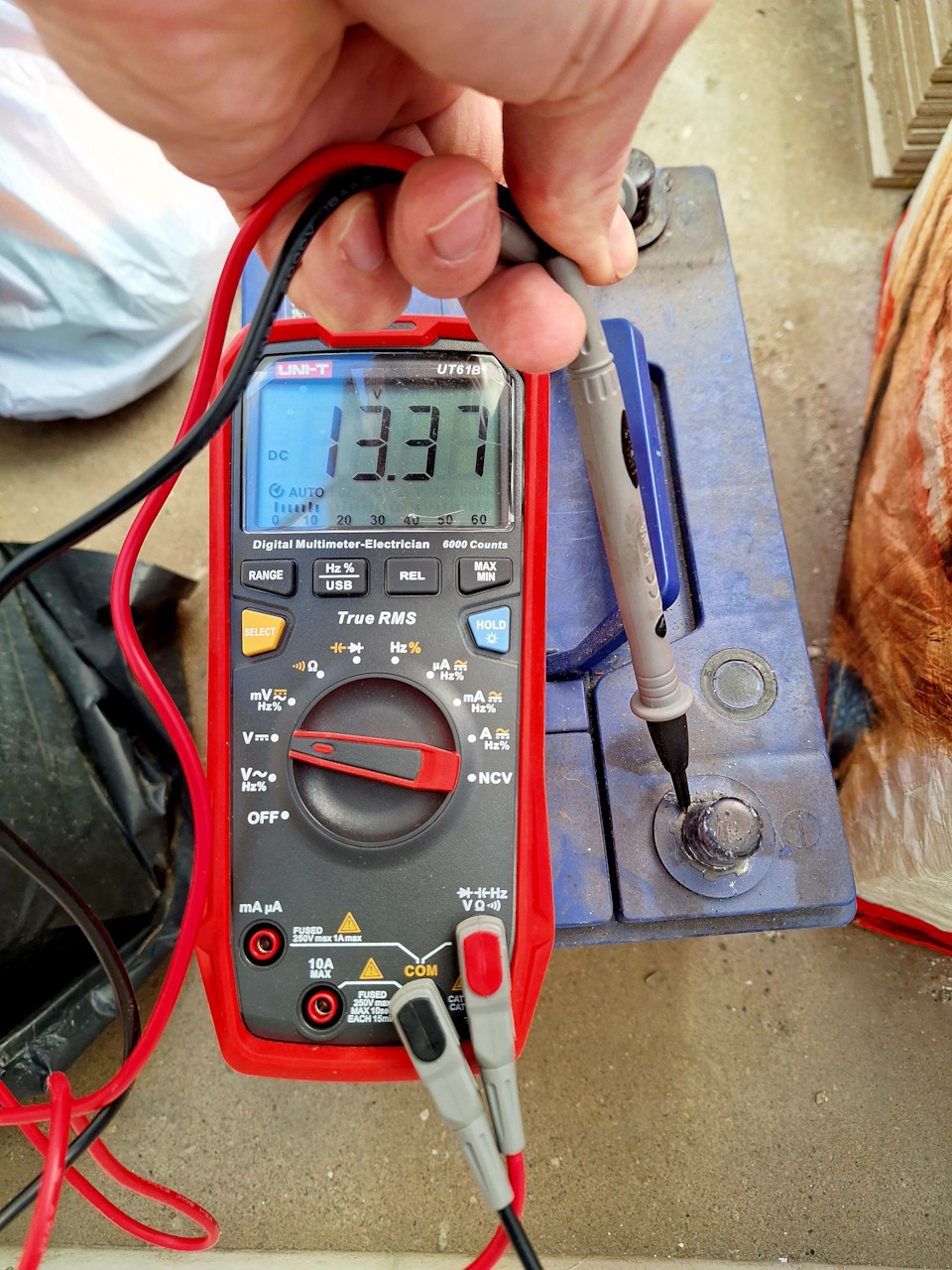 Глубокий разряд АКБ: причины, последствия и методы восстановления аккумулятора