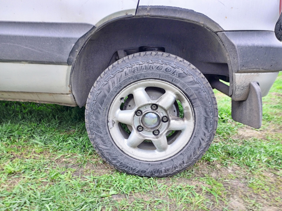 Эпопея с колесами — Chevrolet Niva (1G), 1,7 л, 2004 года | колёсные ...