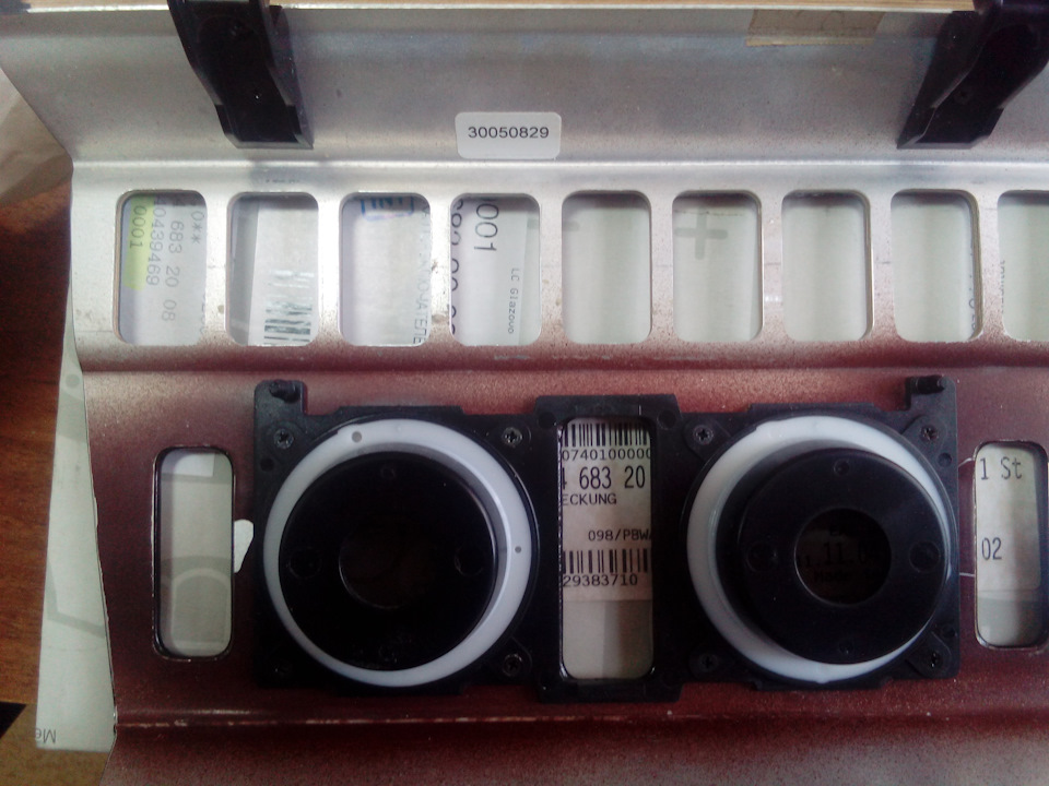 Фото в бортжурнале Mercedes-Benz E-Class Coupe (C124). Запчасти на фото: 10439469