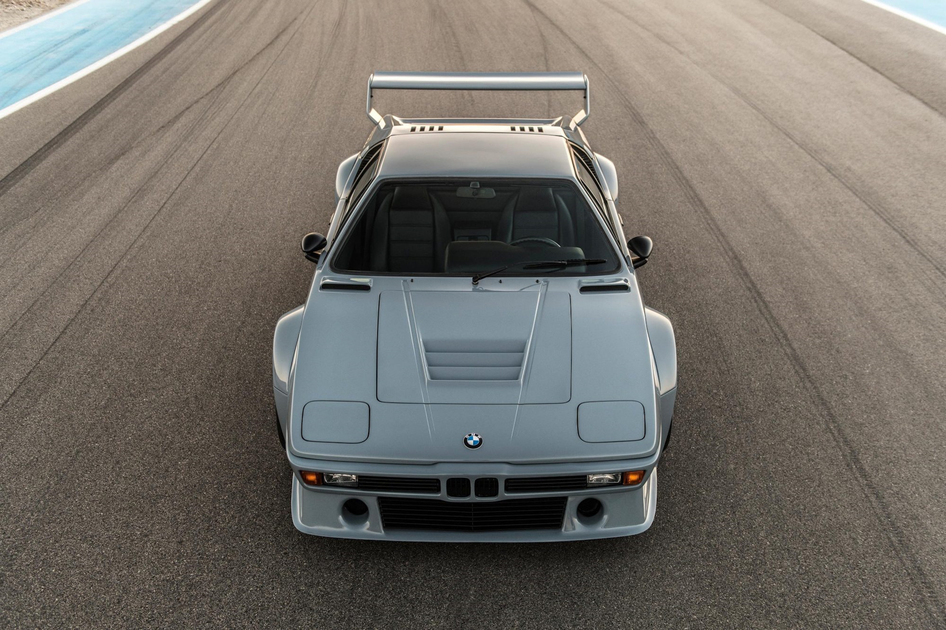 BMW m1 гоночная