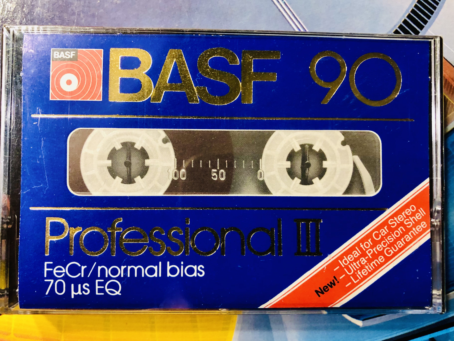 Basf g30. BASF FERROCHROM 3 аудиокассета. Аудиокассета BASF LH Extra i 90. BASF кассеты 1995. Кассета BASF 120.