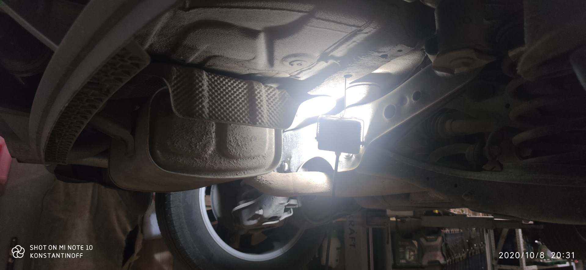 Easy open, она же виртуальная педаль — Volkswagen Tiguan (2G), 2 л ...