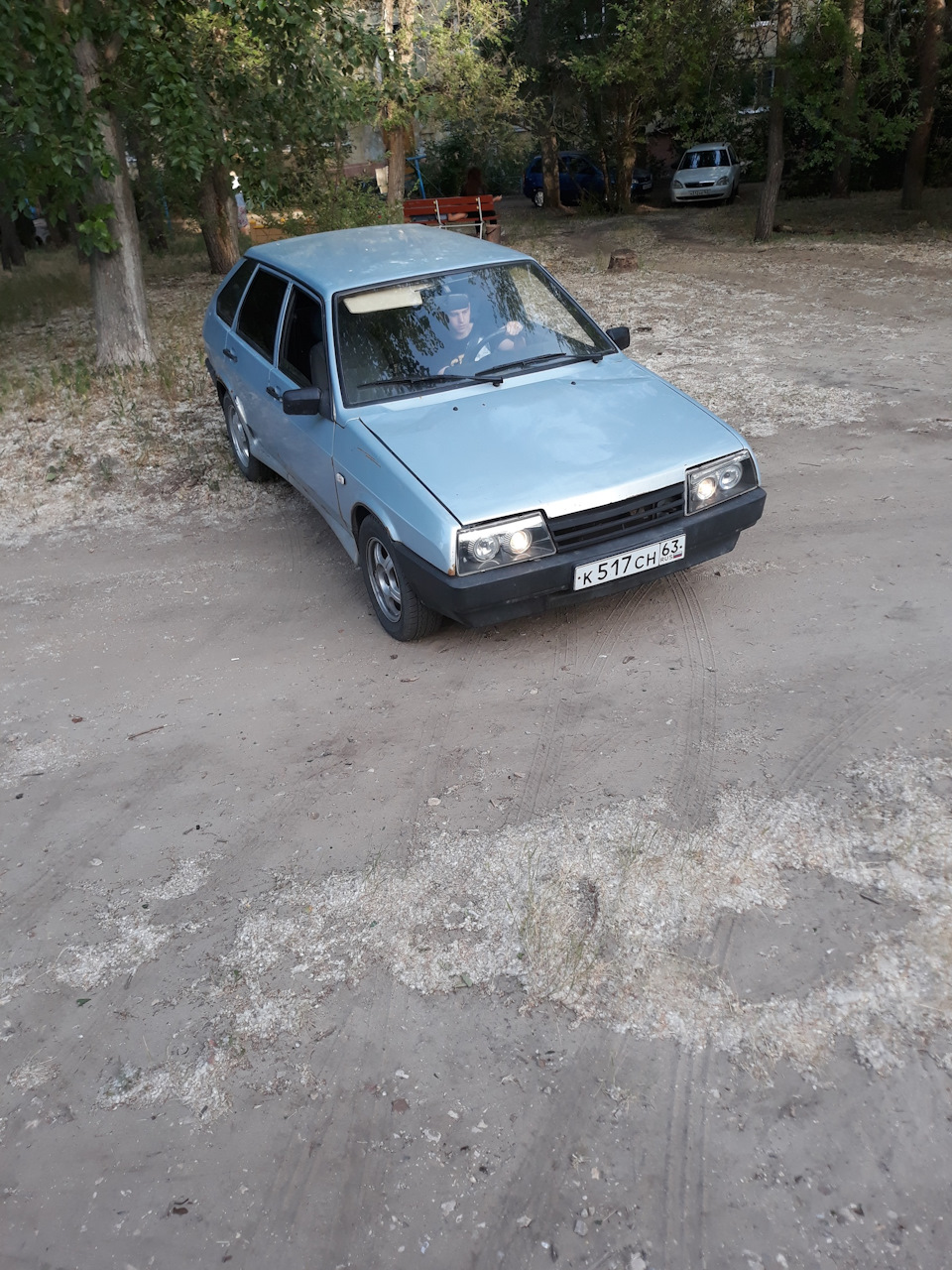 Хруст при повороте налево — DRIVE2