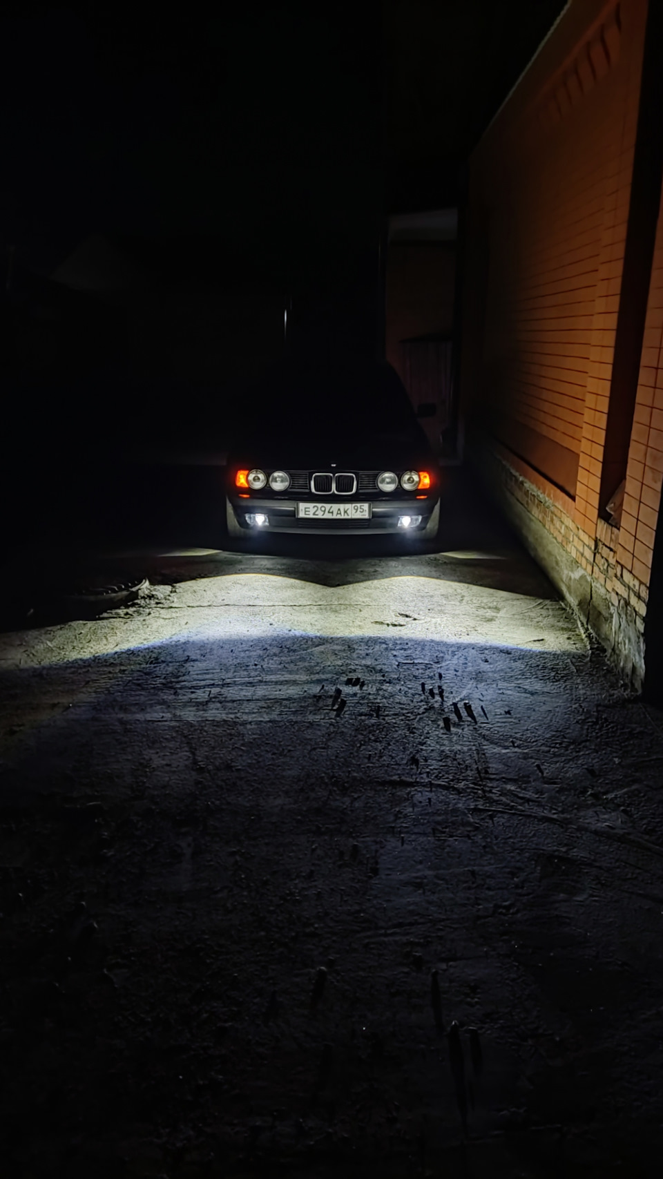 Новые Туманки на е34 — BMW 5 series (E34), 2 л, 1994 года | тюнинг | DRIVE2