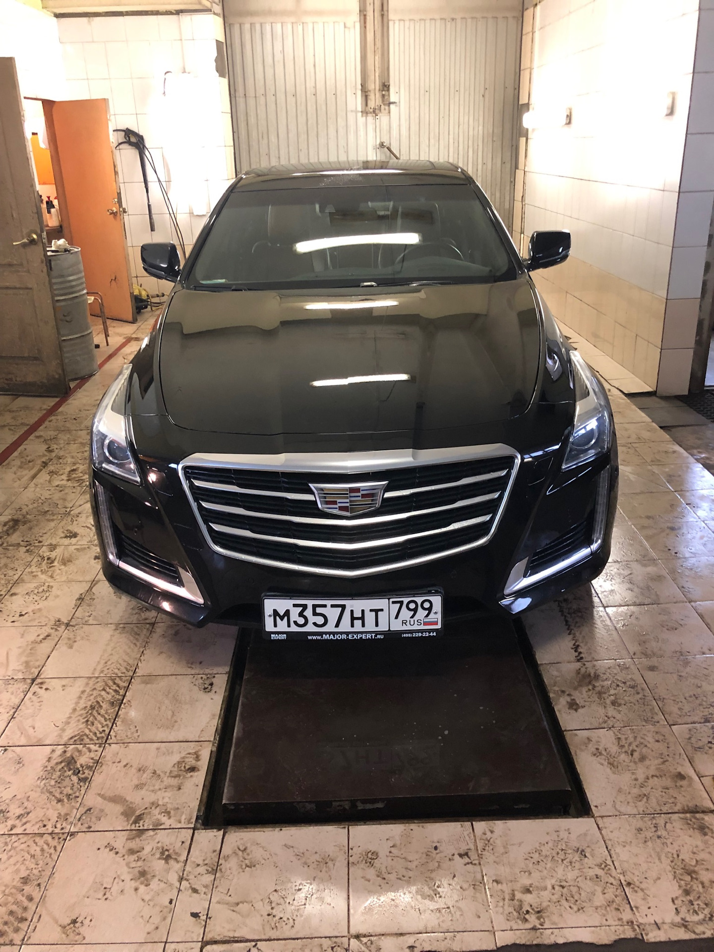 Отремонтировали машину! — Cadillac CTS (3G), 3,6 л, 2016 года | кузовной  ремонт | DRIVE2