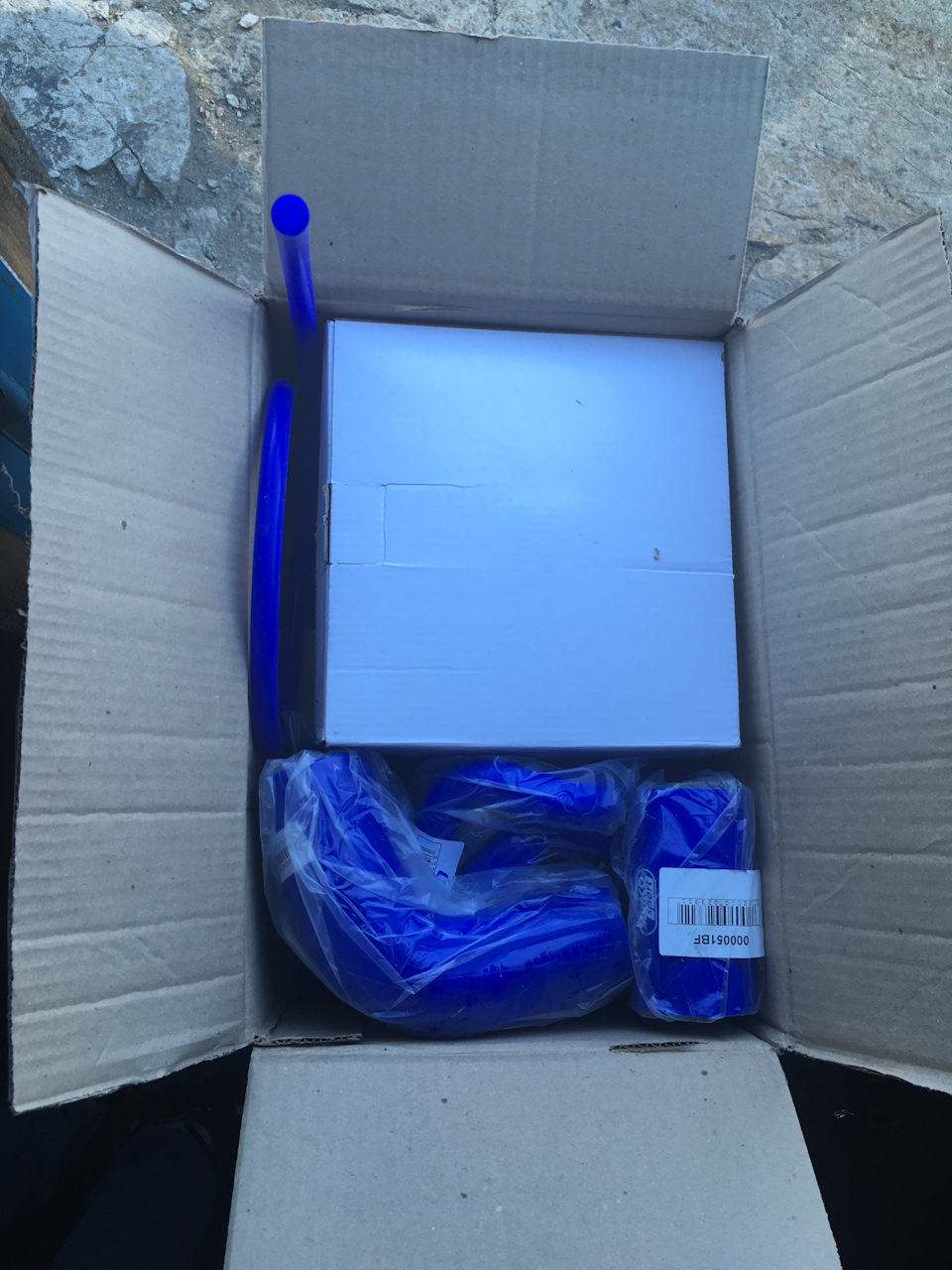 2. Посылочка. — Lada 21047