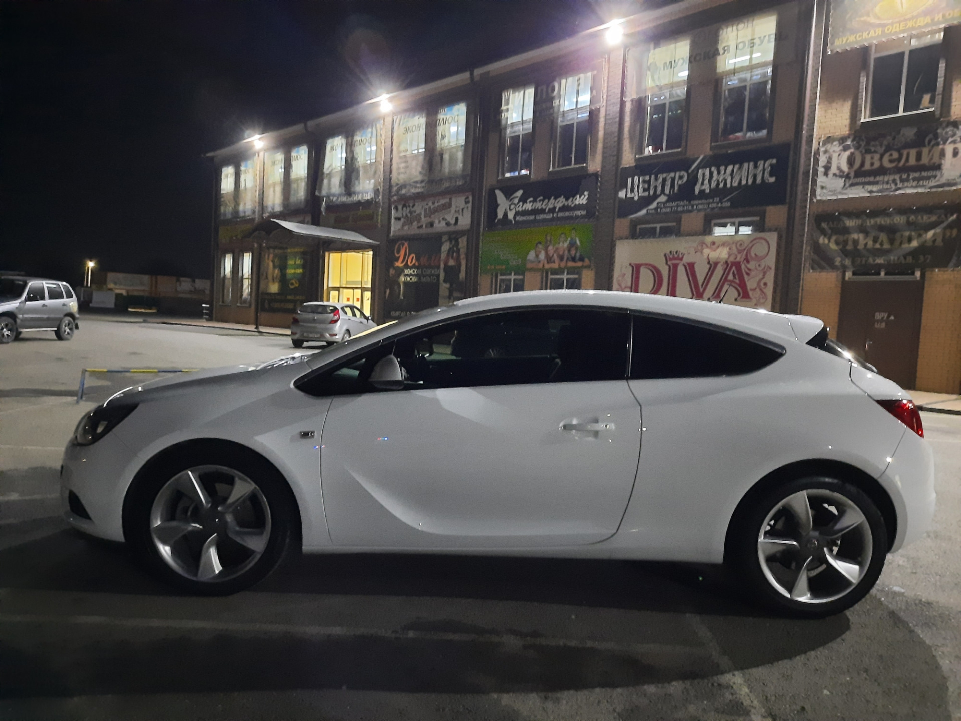 Opel Astra GTC 2019