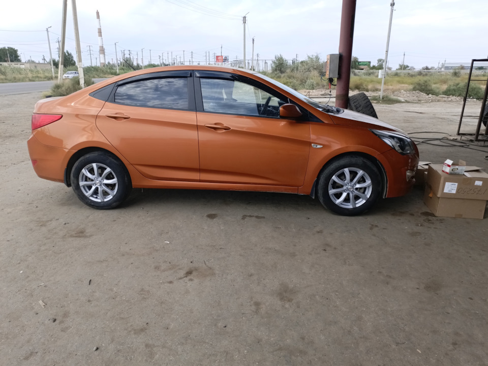Новые диски — Hyundai Solaris (1G), 1,4 л, 2014 года | колёсные диски ...