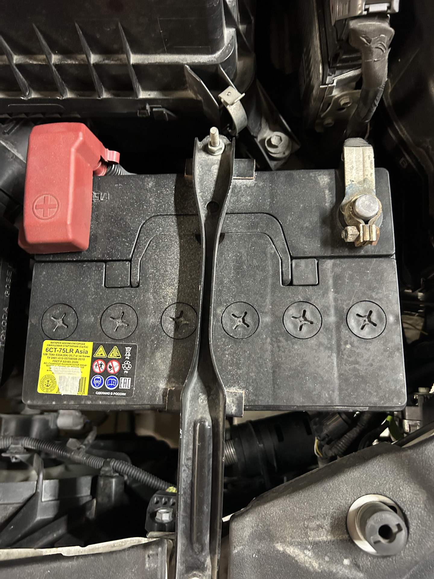 5. акб для камри 40 2. акб на камри. 5 v70. аккумулятор toyota camry v70.