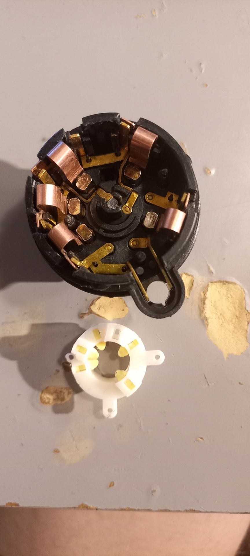 Почему не горит приборка? Проблемы и разборка выключателя света — BMW 3 ...