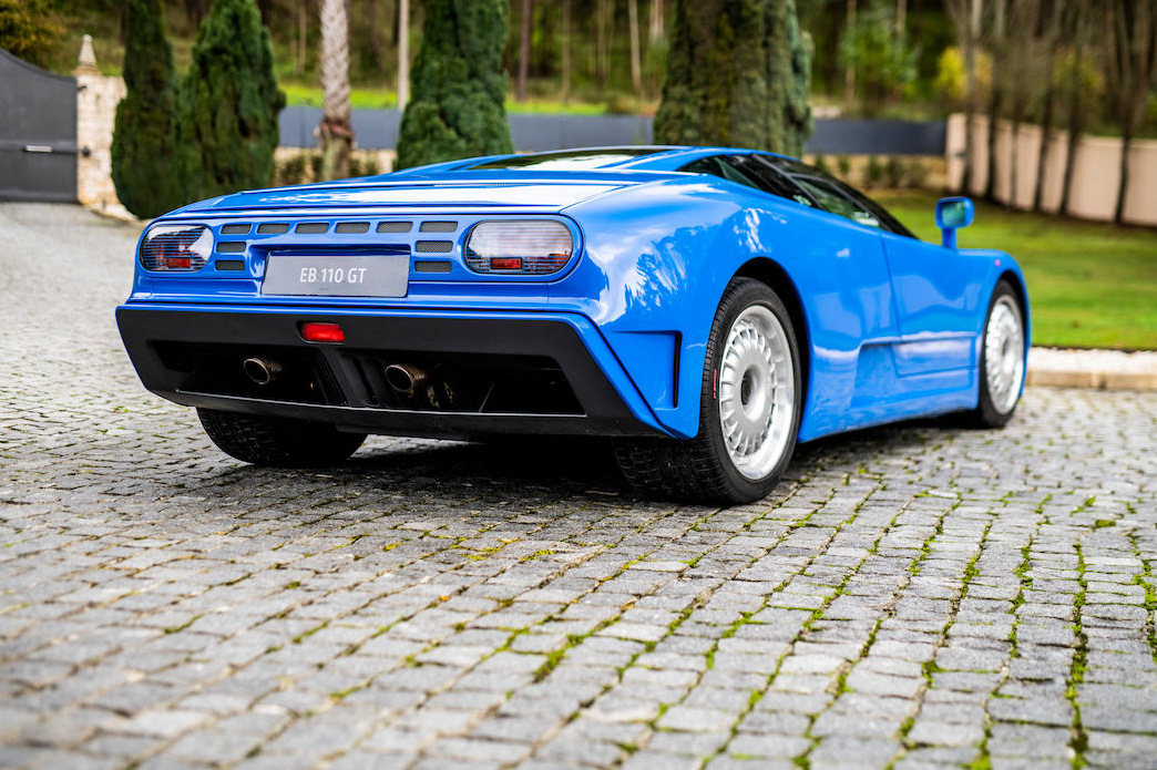 Bugatti eb110 gt