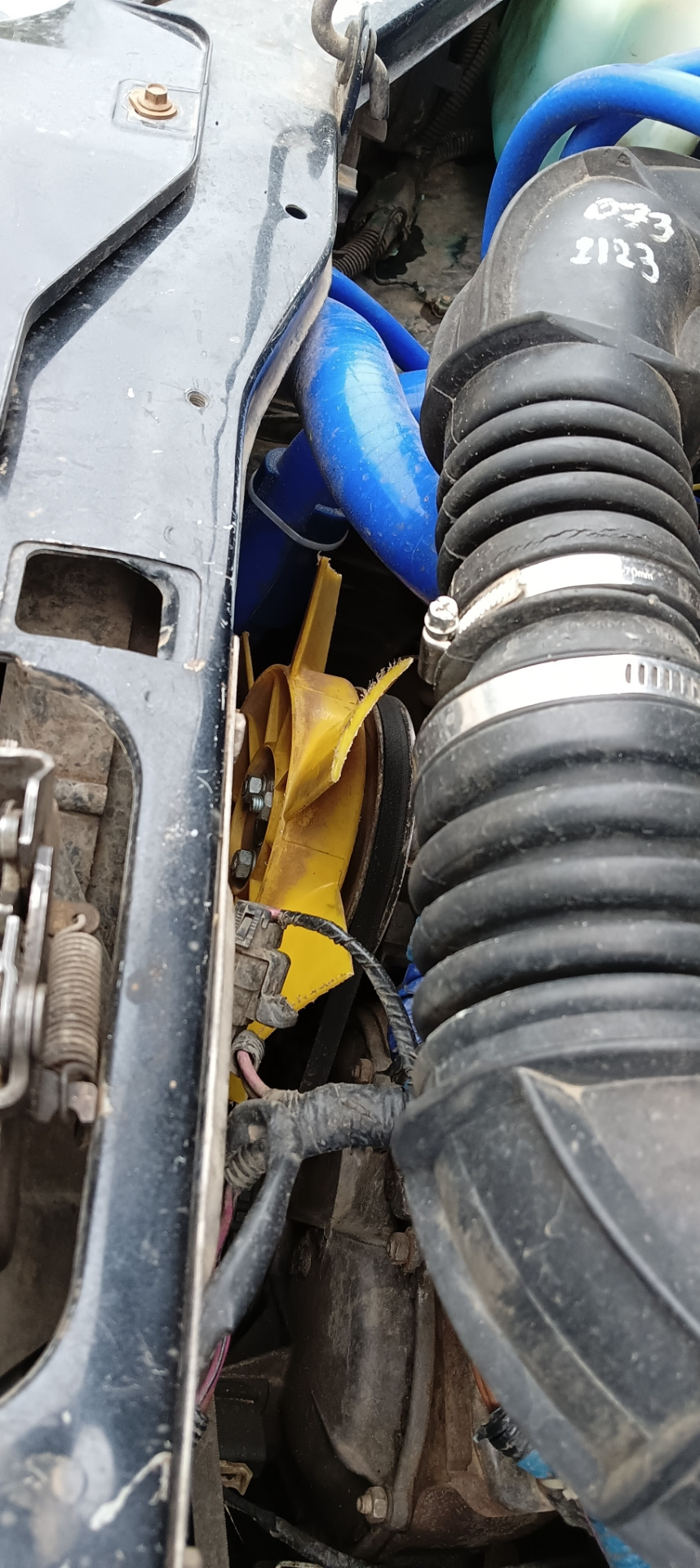 Корпус помпы 2101+принудительный вентилятор — Chevrolet Niva (1G), 1,7 ...