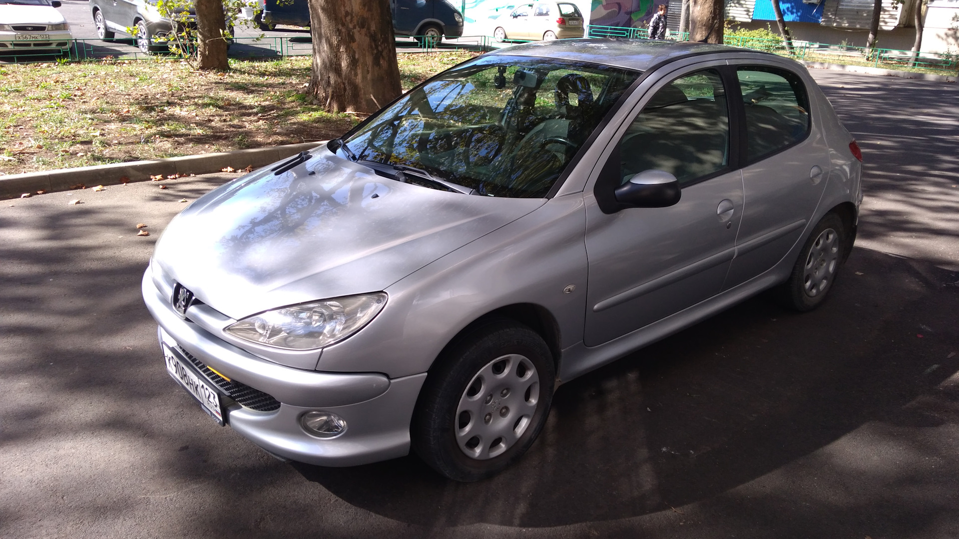 Peugeot 206 1.4 бензиновый 2007 | Пыжик - машина жены на DRIVE2